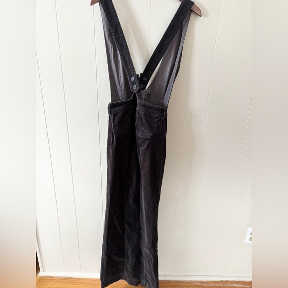 Pilcro and the Letterpress Anthropologie grey velvet flare overalls size 4 - Picture 8 of 10